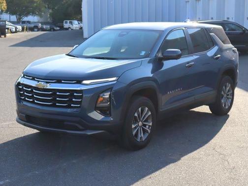 Lakeshore Blue Metallic 2025 Chevrolet Equinox LT