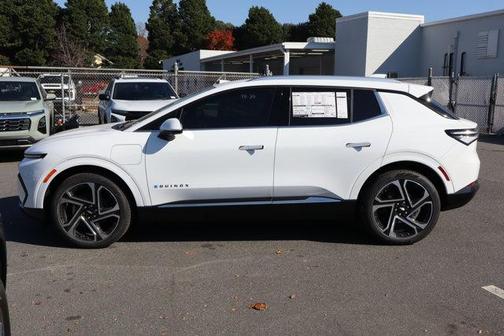 2026 Chevrolet Equinox EV LT 2