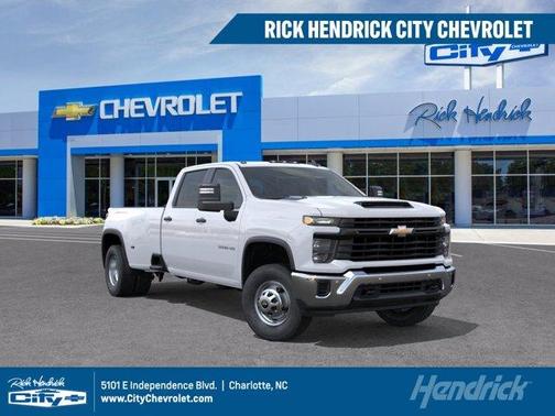 Summit White 2026 Chevrolet Silverado 3500 WT