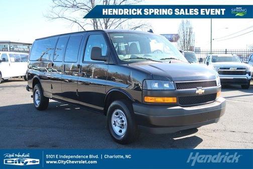2025 Chevrolet Express 3500 LS