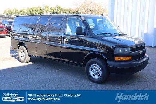 2025 Chevrolet Express 3500 LS