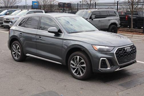 2022 Audi Q5 45 S line Premium Plus