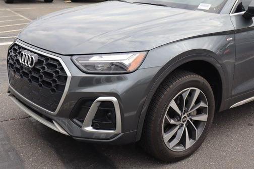 2022 Audi Q5 45 S line Premium Plus