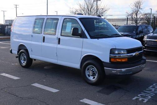 2025 Chevrolet Express 2500 Work Van