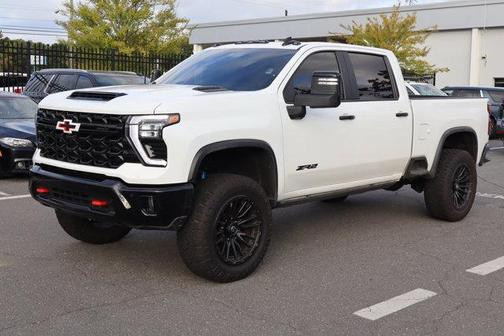 2025 Chevrolet Silverado 2500 ZR2