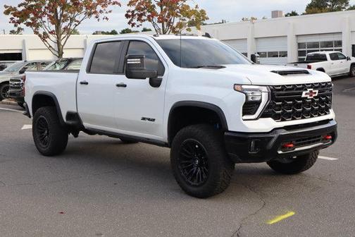 2025 Chevrolet Silverado 2500 ZR2