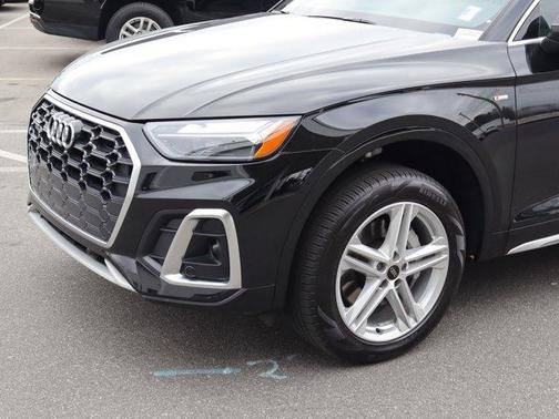 2024 Audi Q5 e 55 S line quattro Premium