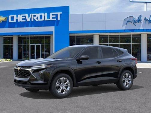 Mosaic Black Metallic 2026 Chevrolet Trax LS
