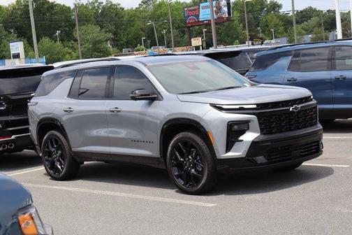 Sterling Gray Metallic 2026 Chevrolet Traverse RS