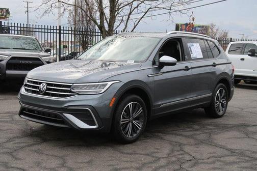 2024 Volkswagen Tiguan 2.0T Wolfsburg Edition