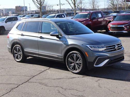 2024 Volkswagen Tiguan 2.0T Wolfsburg Edition