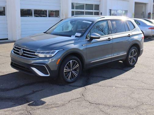 2024 Volkswagen Tiguan 2.0T Wolfsburg Edition