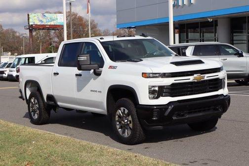 2026 Chevrolet Silverado 2500 Custom
