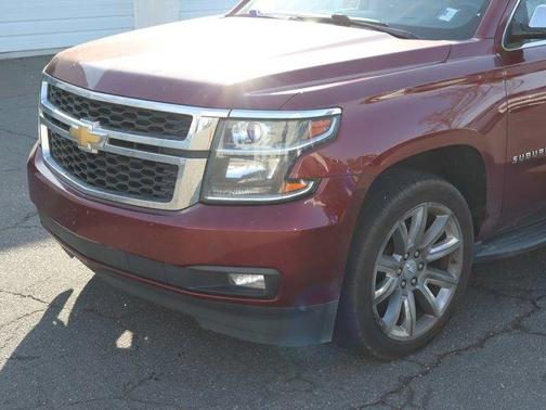 Siren Red Tintcoat 2017 Chevrolet Suburban LT
