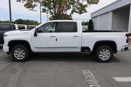 2025 Chevrolet Silverado 2500 High Country