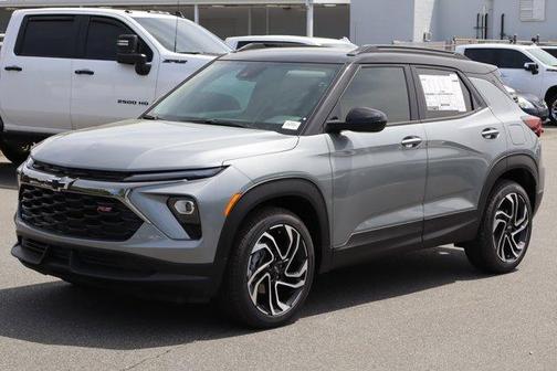 Sterling Gray Metallic 2026 Chevrolet Trailblazer RS