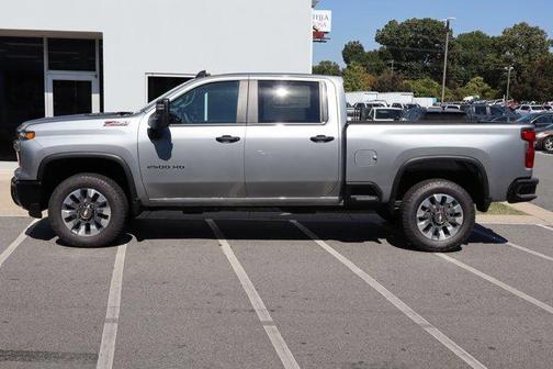 2026 Chevrolet Silverado 2500 Custom