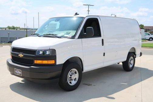 2025 Chevrolet Express 2500 Work Van