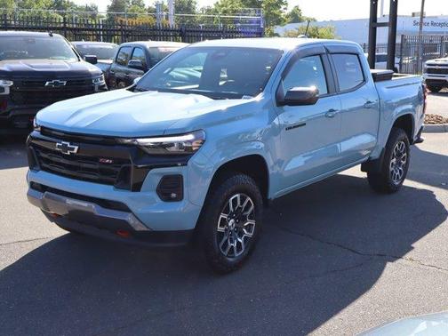 Metallic 2025 Chevrolet Colorado Z71