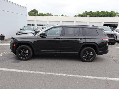Rocky Mountain Pearlcoat 2024 Jeep Grand Cherokee L Limited