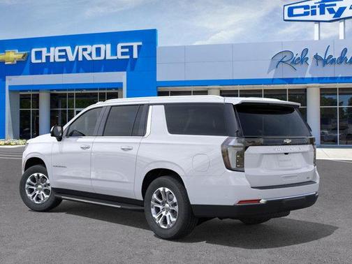 2025 Chevrolet Suburban LT