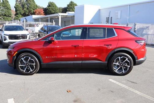 2026 Chevrolet Equinox EV LT 2