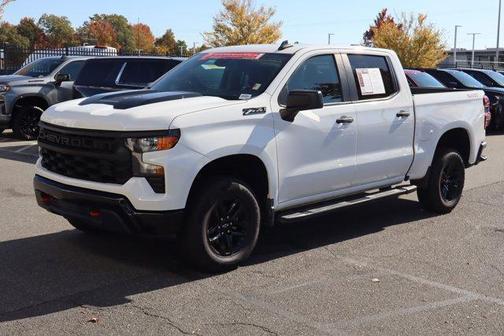 2023 Chevrolet Silverado 1500 Custom Trail Boss