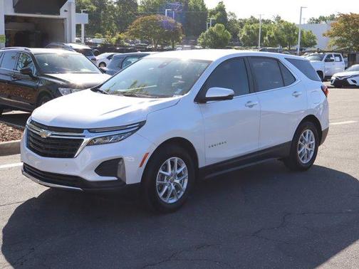 Iridescent Pearl Tricoat 2023 Chevrolet Equinox 1LT