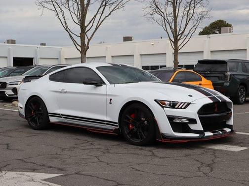 2020 Ford Shelby GT500 Base