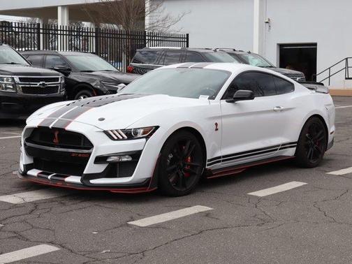 2020 Ford Shelby GT500 Base