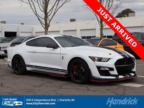 2020 Ford Shelby GT500 Base