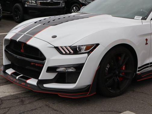 2020 Ford Shelby GT500 Base