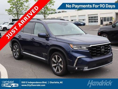 Obsidian Blue Pearl 2025 Honda Pilot Touring