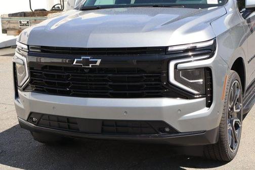 Sterling Gray Metallic 2026 Chevrolet Suburban RST