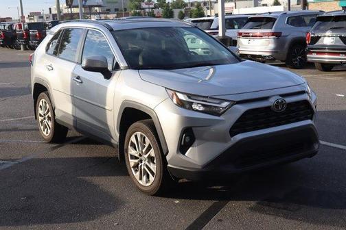 2024 Toyota RAV4 XLE Premium