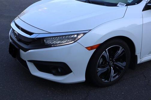 2018 Honda Civic Touring