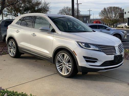 2015 Lincoln MKC Base