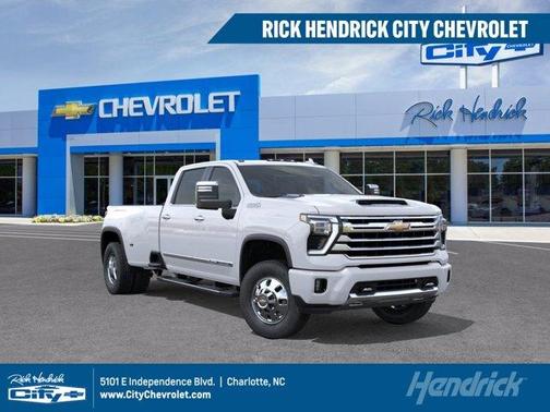 Summit White 2026 Chevrolet Silverado 3500 High Country