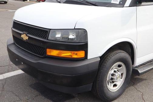 2023 Chevrolet Express 3500 LS