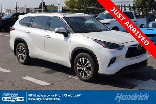2021 Toyota Highlander XLE