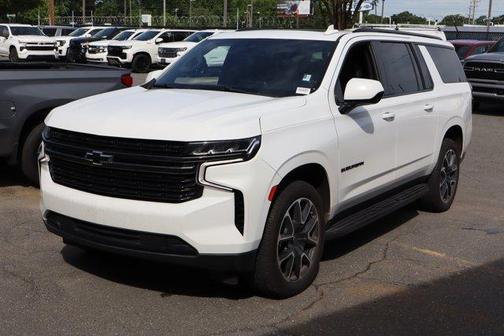 2021 Chevrolet Suburban RST