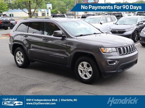 Granite Crystal Clearcoat Metallic 2017 Jeep Grand Cherokee Laredo