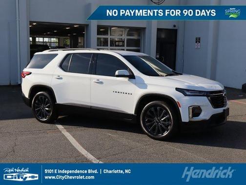 Summit White 2022 Chevrolet Traverse RS