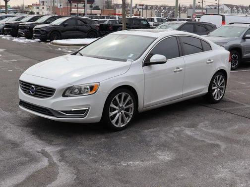 2017 Volvo S60 Inscription T5