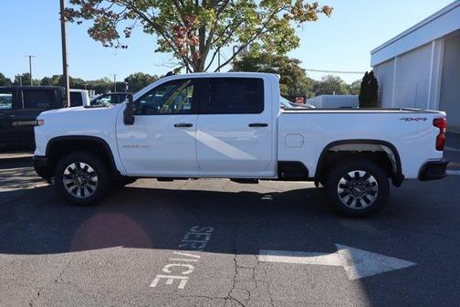 2025 Chevrolet Silverado 2500 Custom