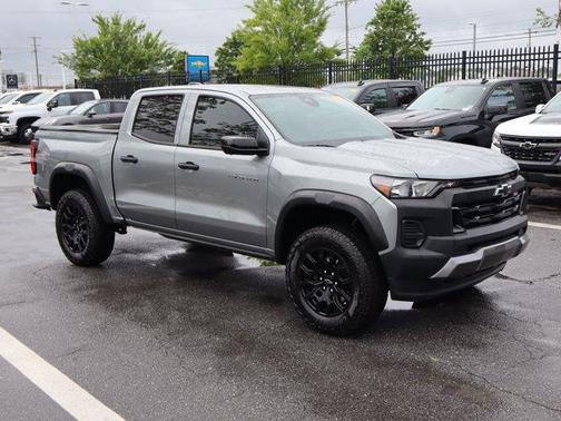 Sterling Gray Metallic 2024 Chevrolet Colorado Trail Boss