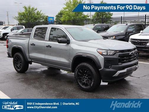 Sterling Gray Metallic 2024 Chevrolet Colorado Trail Boss