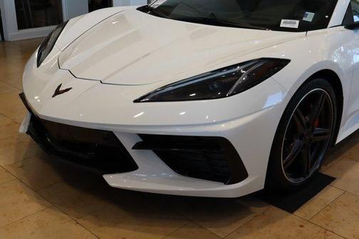 2025 Chevrolet Corvette Stingray w/2LT