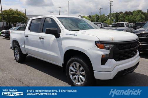 2025 Chevrolet Silverado 1500 Custom
