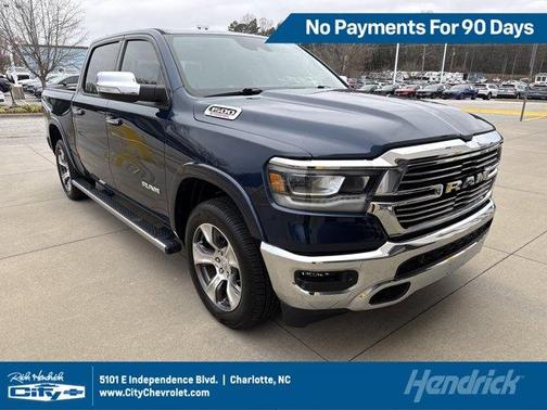 Patriot Blue Pearlcoat 2022 RAM 1500 Laramie